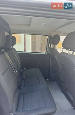 Минивэн Mercedes-Benz Vito 2016 в 