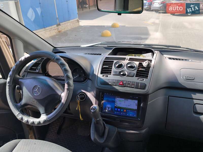 Минивэн Mercedes-Benz Vito 2011 в Одессе