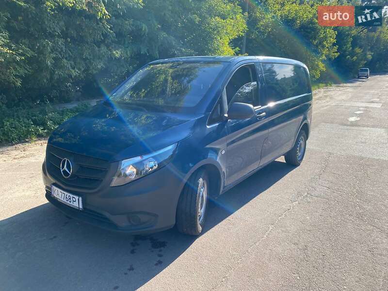 Грузовой фургон Mercedes-Benz Vito 2016 в Киеве