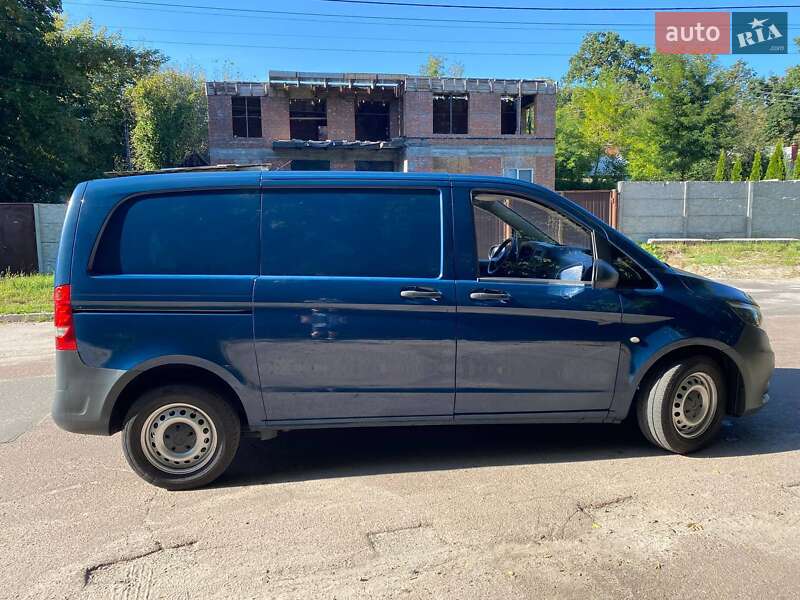 Грузовой фургон Mercedes-Benz Vito 2016 в Киеве