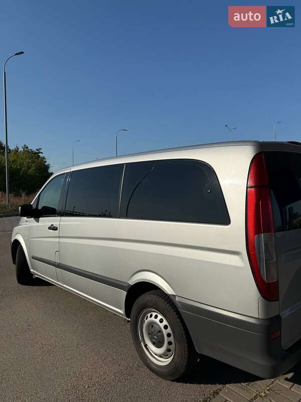 Минивэн Mercedes-Benz Vito 2013 в Хороле