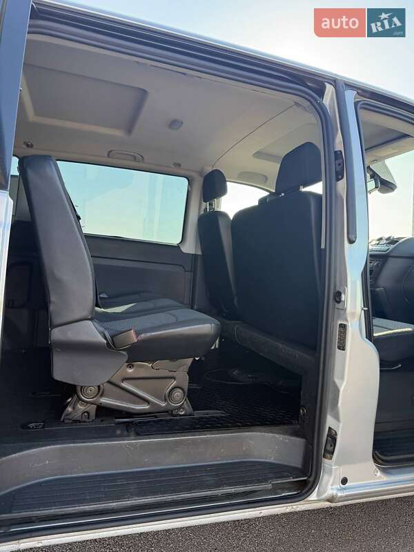 Минивэн Mercedes-Benz Vito 2013 в Хороле
