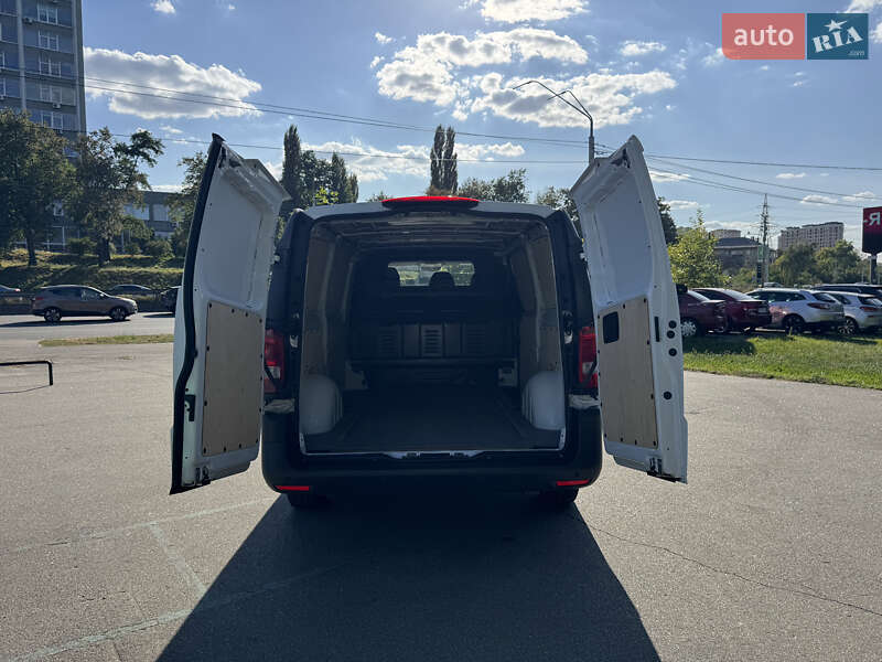 Вантажний фургон Mercedes-Benz Vito 2022 в Києві фото 31 Вантажний фургон Mercedes-Benz Vito 2022 в Києві