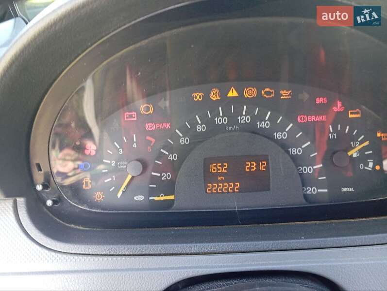 Микроавтобус Mercedes-Benz Vito 2006 в Львове