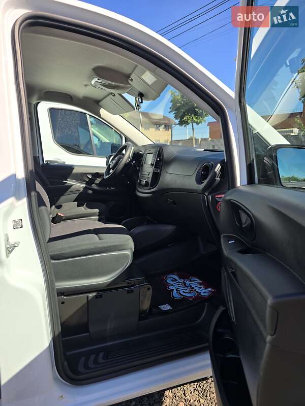 Вантажний фургон Mercedes-Benz Vito 2019 в Луцьку