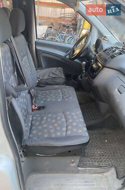 Минивэн Mercedes-Benz Vito 2004 в 