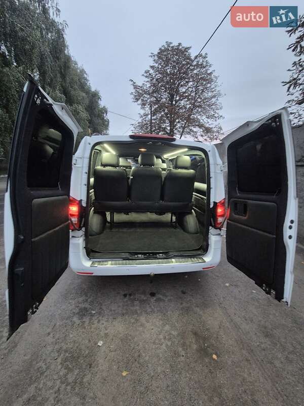 Минивэн Mercedes-Benz Vito 2015 в Киеве