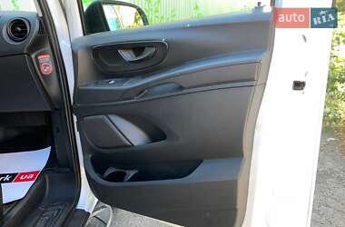 Минивэн Mercedes-Benz Vito 2016 в 