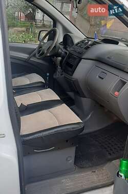 Минивэн Mercedes-Benz Vito 2010 в 