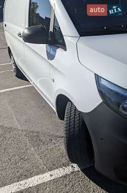Грузовой фургон Mercedes-Benz Vito 2016 в Ивано-Франковске