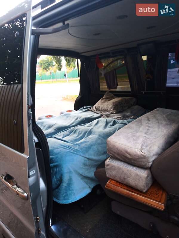 Минивэн Mercedes-Benz Vito 2001 в Киеве