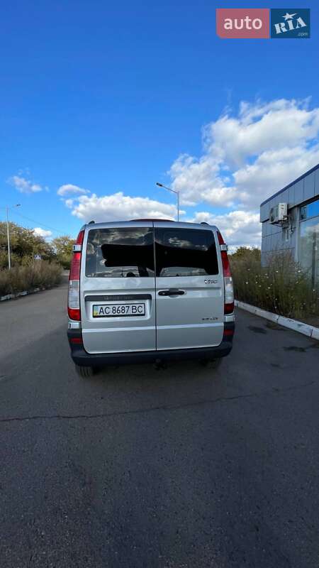 Мінівен Mercedes-Benz Vito 2006 в Нововолинську