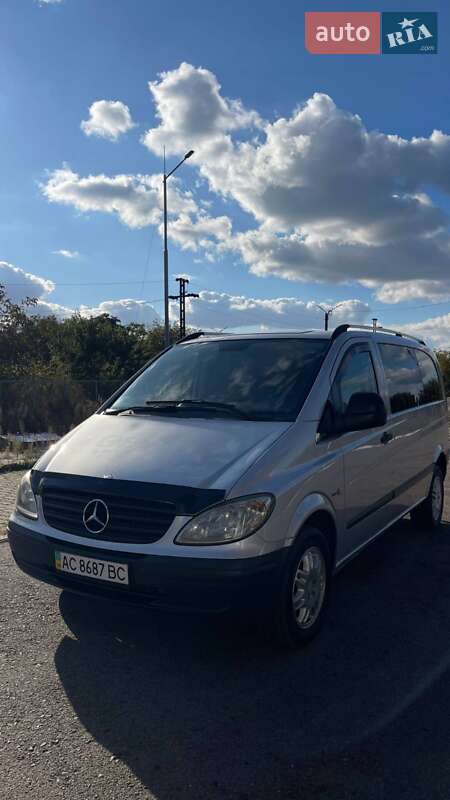Мінівен Mercedes-Benz Vito 2006 в Нововолинську