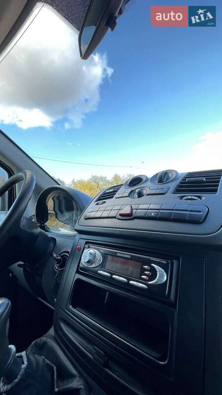 Мінівен Mercedes-Benz Vito 2006 в Нововолинську