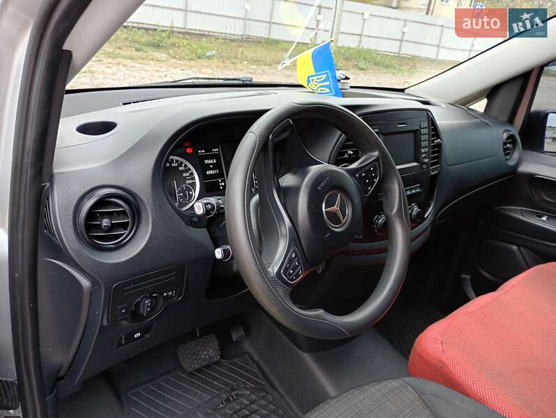 Минивэн Mercedes-Benz Vito 2017 в Кропивницком