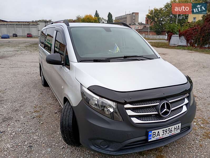 Минивэн Mercedes-Benz Vito 2017 в Кропивницком