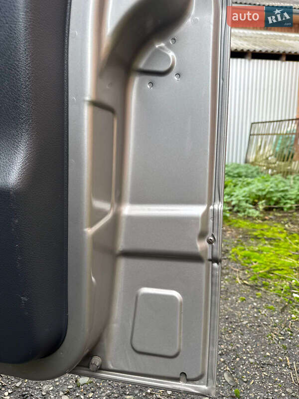 Минивэн Mercedes-Benz Vito 2011 в Черновцах