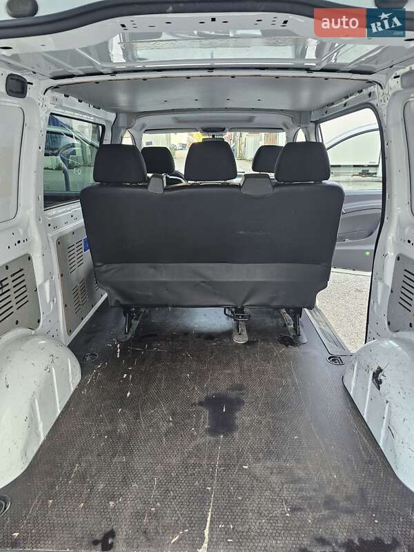 Мінівен Mercedes-Benz Vito 2013 в Сторожинці