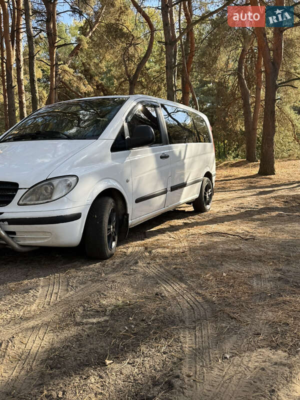 Мінівен Mercedes-Benz Vito 2004 в Дніпрі