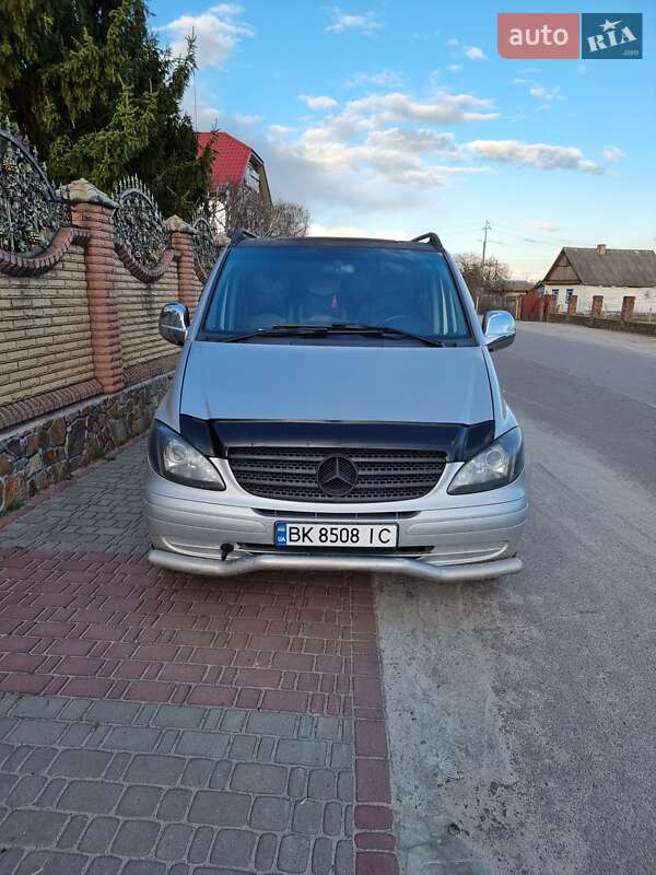 Минивэн Mercedes-Benz Vito 2006 в Рокитном