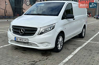Вантажний фургон Mercedes-Benz Vito 2018 в 
