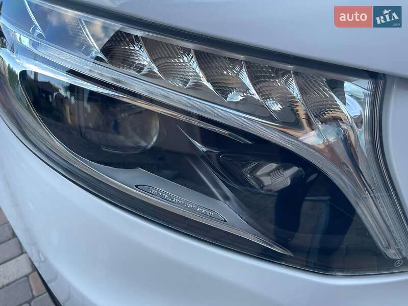 Мінівен Mercedes-Benz Vito 2021 в Чернівцях