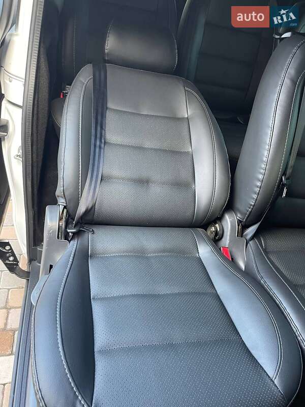 Мінівен Mercedes-Benz Vito 2021 в Чернівцях
