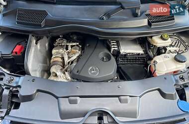 Мінівен Mercedes-Benz Vito 2021 в 