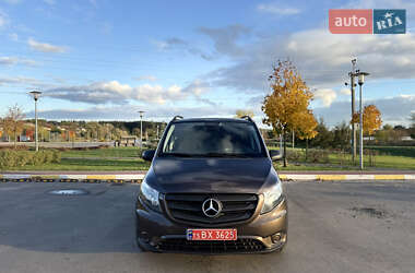 Минивэн Mercedes-Benz Vito 2016 в 