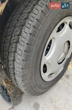 Минивэн Mercedes-Benz Vito 2003 в  фото 11 Минивэн Mercedes-Benz Vito 2003 в