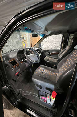 Минивэн Mercedes-Benz Vito 2003 в 