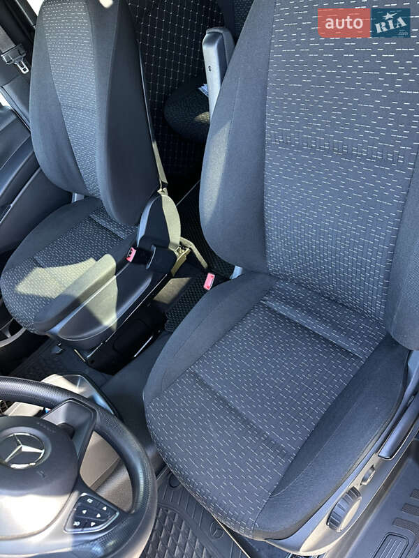 Минивэн Mercedes-Benz Vito 2017 в Коломые фото 27 Минивэн Mercedes-Benz Vito 2017 в Коломые