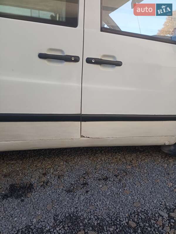 Минивэн Mercedes-Benz Vito 2001 в Львове фото 4 Минивэн Mercedes-Benz Vito 2001 в Львове