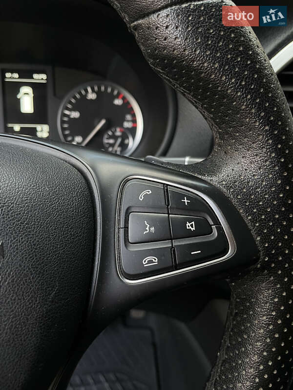 Мінівен Mercedes-Benz Vito 2017 в Одесі