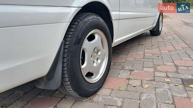 Минивэн Mercedes-Benz Vito 2006 в Коростене фото 13 Минивэн Mercedes-Benz Vito 2006 в Коростене