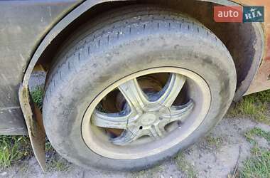 Грузовой фургон Mercedes-Benz Vito 1998 в 
