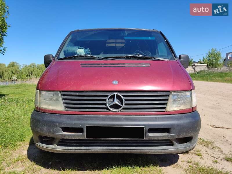 Грузовой фургон Mercedes-Benz Vito 1998 в 