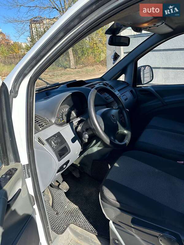 Минивэн Mercedes-Benz Vito 2006 в Калуше фото 19 Минивэн Mercedes-Benz Vito 2006 в Калуше