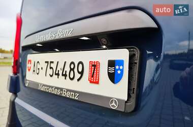 Минивэн Mercedes-Benz Vito 2020 в 