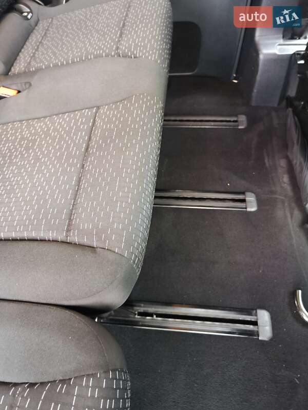 Мінівен Mercedes-Benz Vito 2020 в Львові