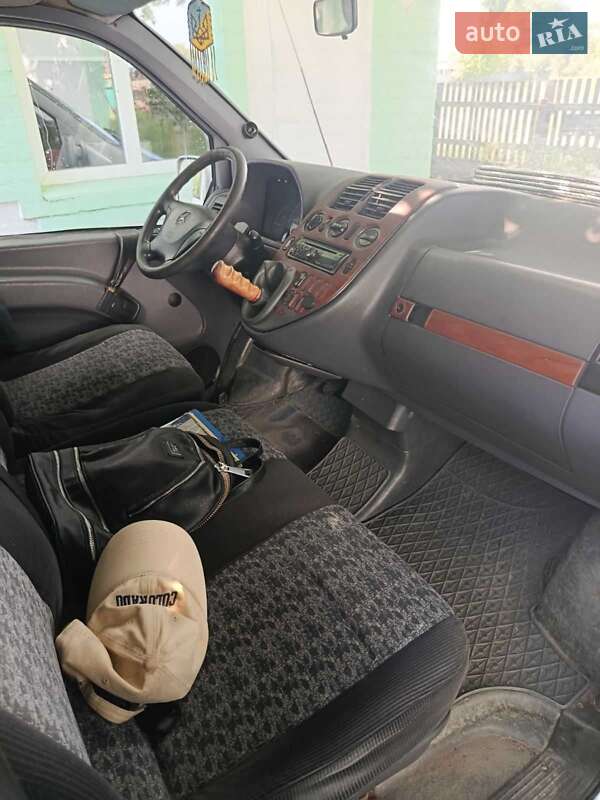 Мінівен Mercedes-Benz Vito 2001 в Умані фото 8 Мінівен Mercedes-Benz Vito 2001 в Умані