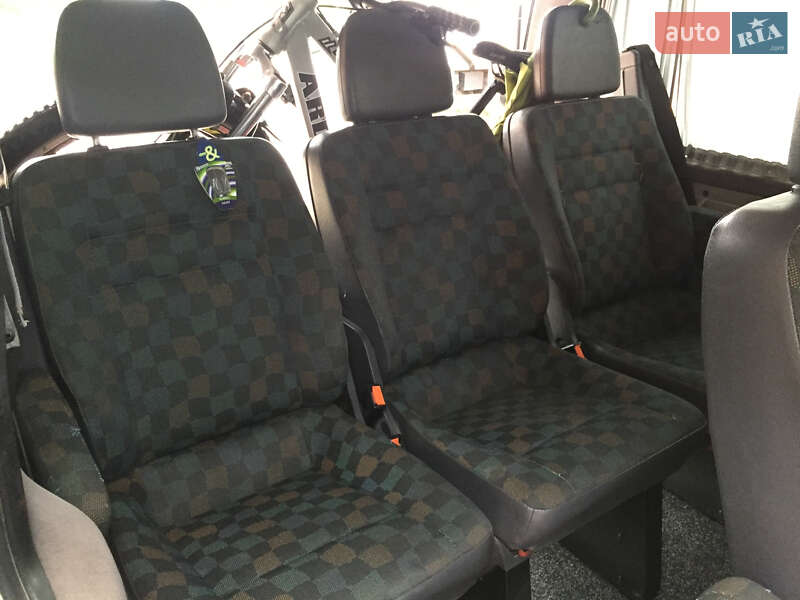 Минивэн Mercedes-Benz Vito 2002 в Черновцах фото 9 Минивэн Mercedes-Benz Vito 2002 в Черновцах