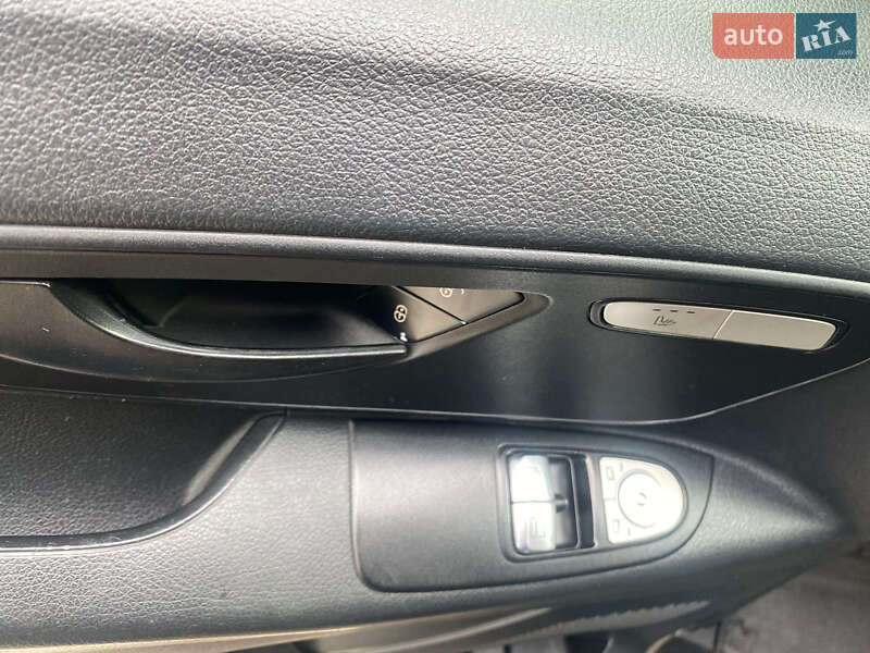 Мінівен Mercedes-Benz Vito 2018 в Бердичеві