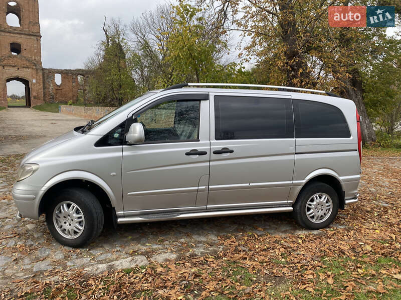 Минивэн Mercedes-Benz Vito 2006 в Корце