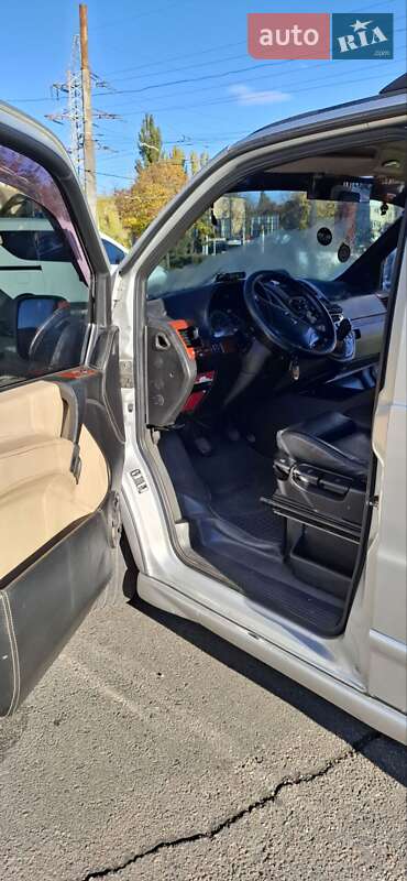 Грузопассажирский фургон Mercedes-Benz Vito 2003 в Одессе