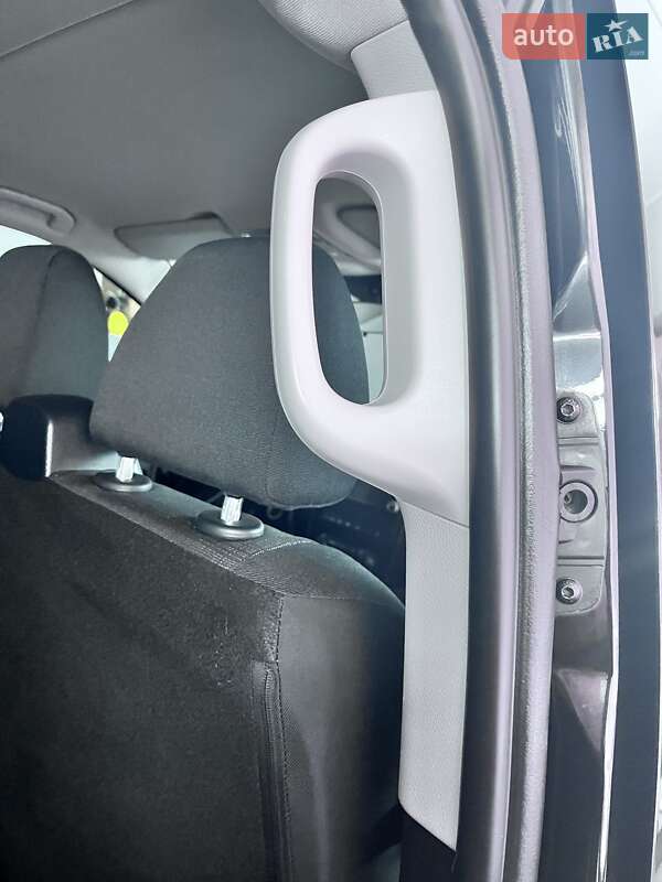 Мінівен Mercedes-Benz Vito 2019 в Івано-Франківську