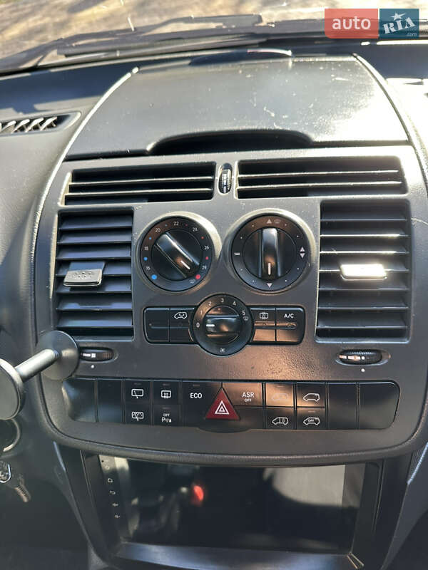 Минивэн Mercedes-Benz Vito 2011 в Черновцах фото 17 Минивэн Mercedes-Benz Vito 2011 в Черновцах