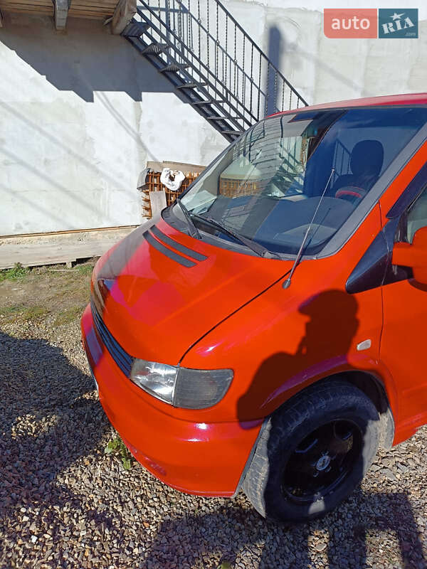 Минивэн Mercedes-Benz Vito 2002 в Путиле