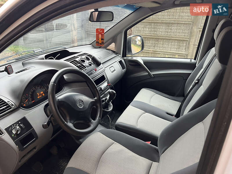 Минивэн Mercedes-Benz Vito 2006 в Житомире