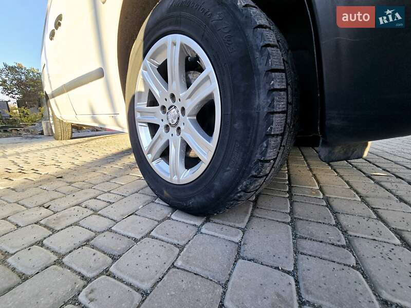 Вантажний фургон Mercedes-Benz Vito 2006 в Первомайську